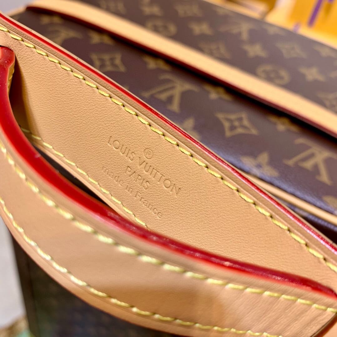 M51274 Vintage MM Monogram 27cm yellow