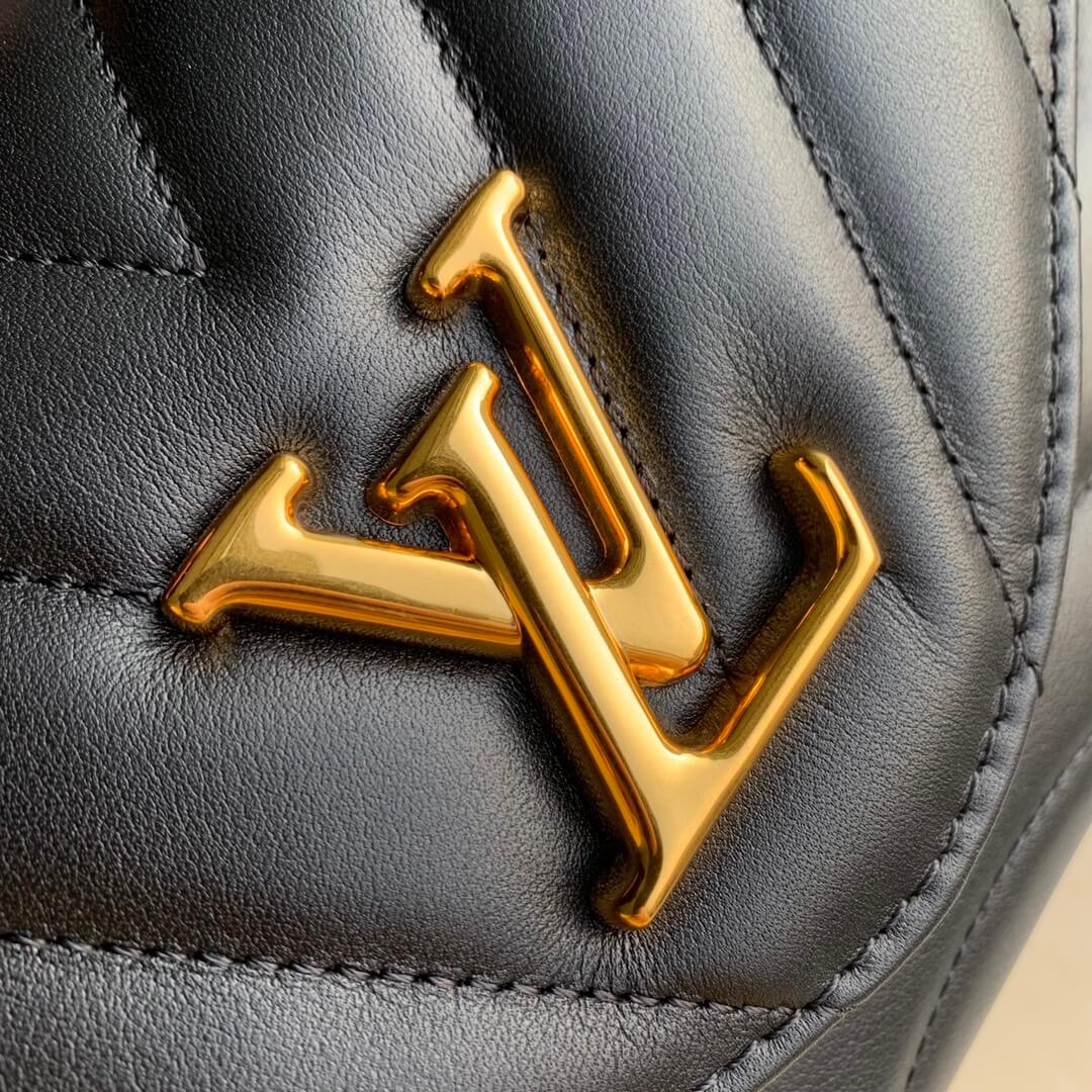 M53937 Hold Me Handbag black 23cm New Wave