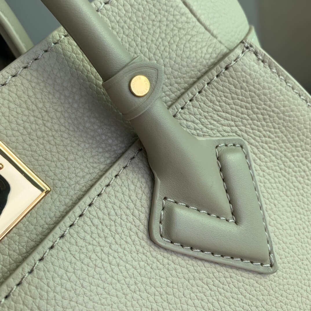 M57729 ON MY SIDE PM Monogram 25cm elephant grey