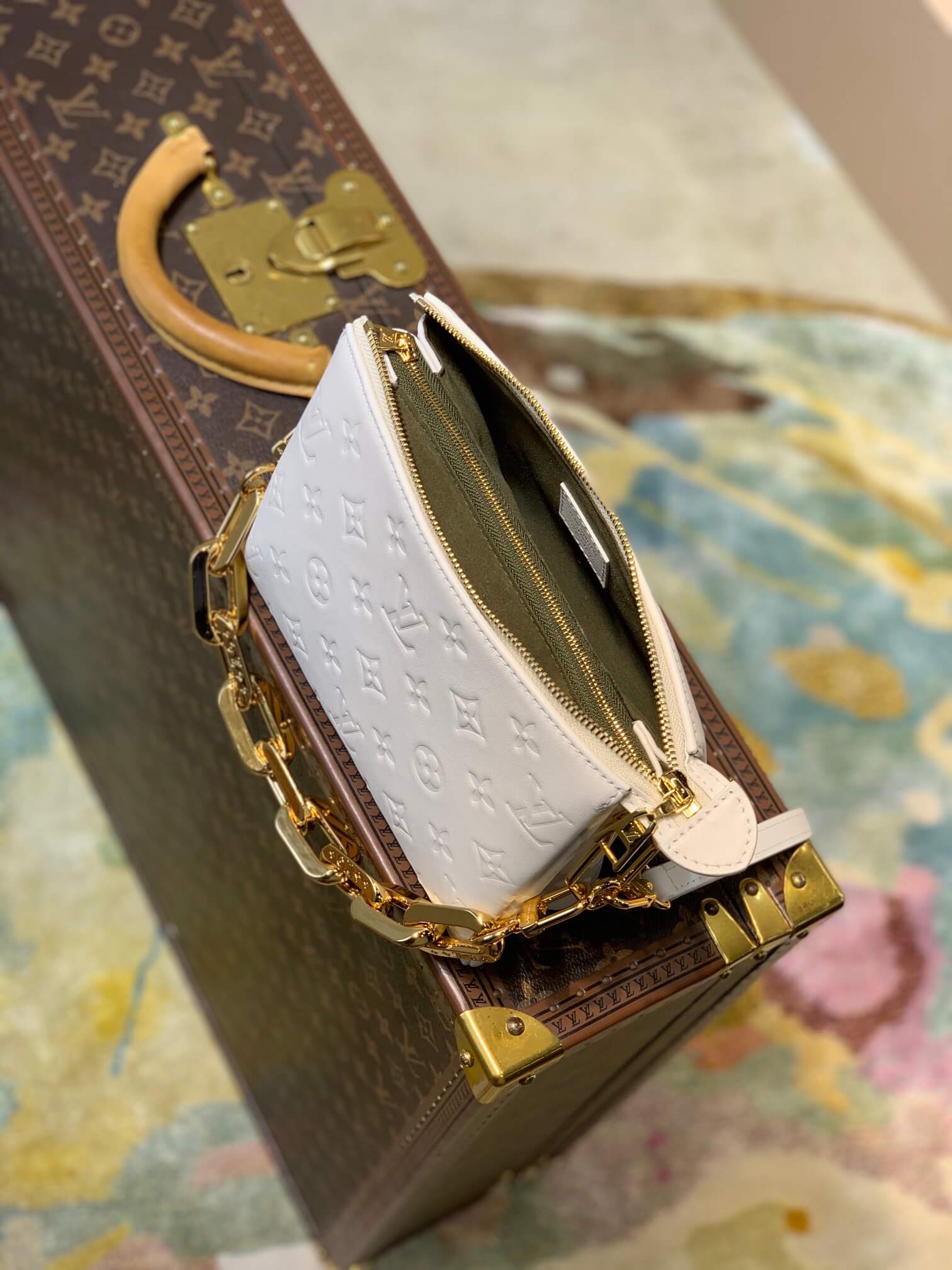 M57796 Coussin BB Monogram 20cm white