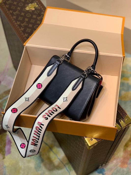 M58931 Cluny MINI Monogram 20cm black