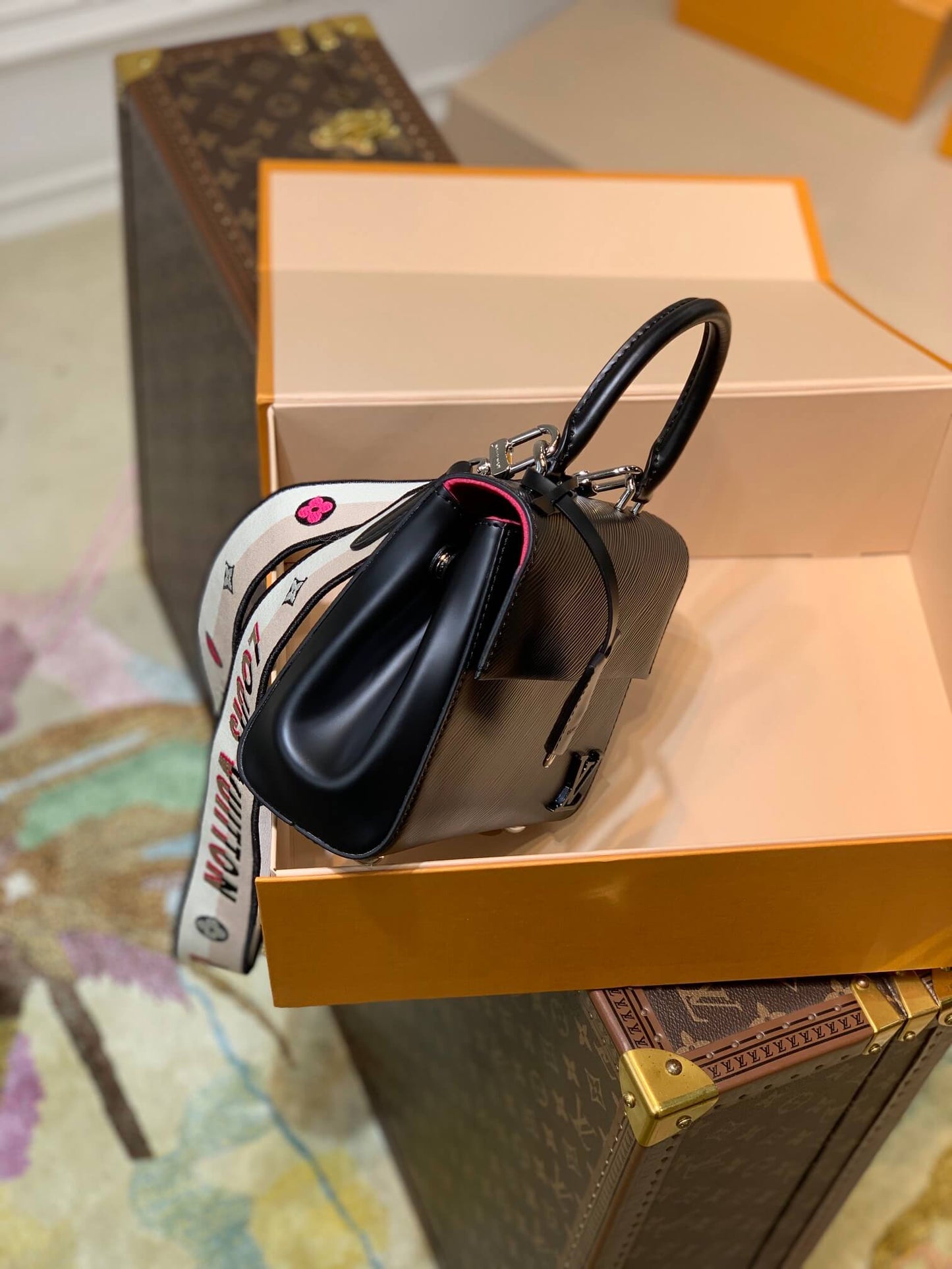 M58931 Cluny MINI Monogram 20cm black