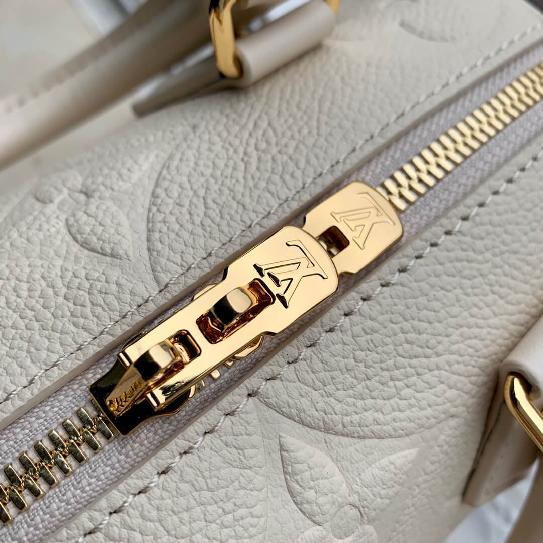 M58953 SPEEDY BANDOULIÈRE 20.5CM milk white Handbag