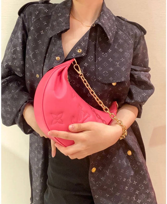 M59915 Over The Moon Monogram rose red 27.5cm