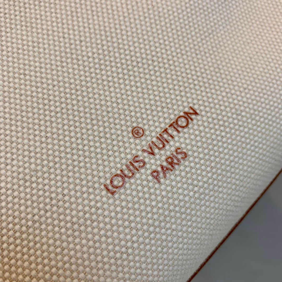 M95505 ON MY SIDE PM Monogram 25cm white brown