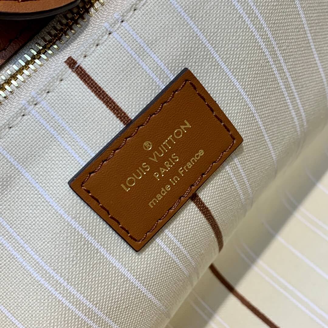 M95505 ON MY SIDE PM Monogram 25cm white brown