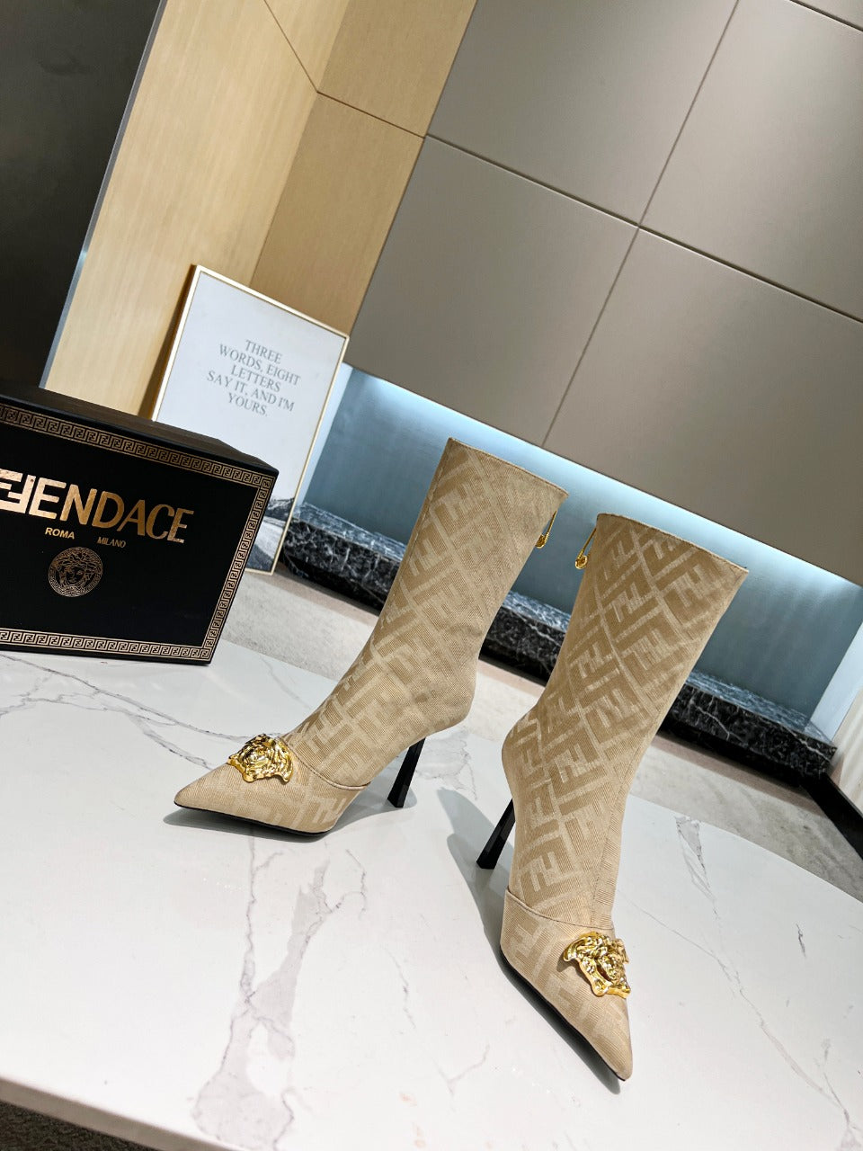 Luxury Shoes - FED - 396