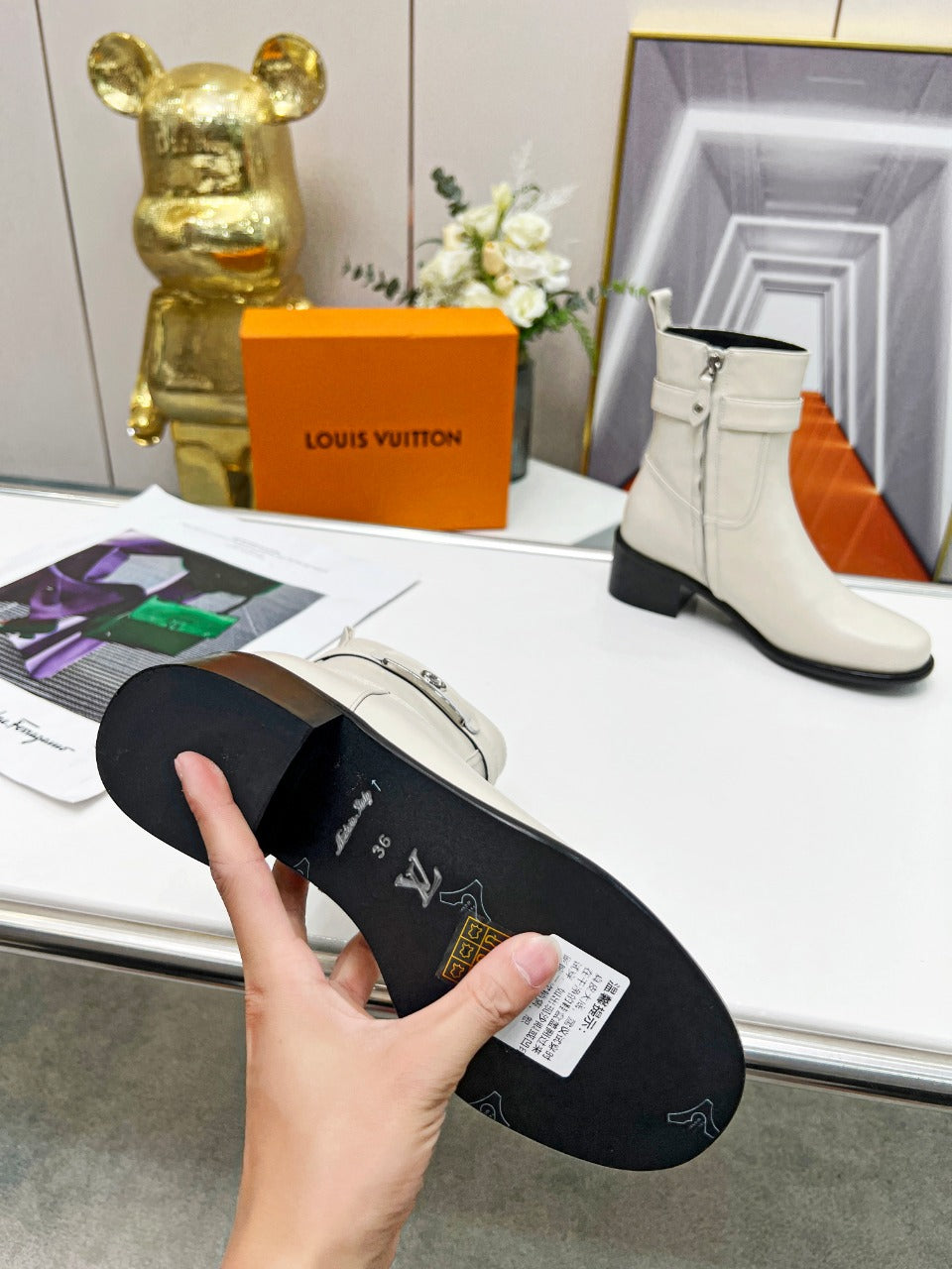 Luxury Shoes - LU-V - 586