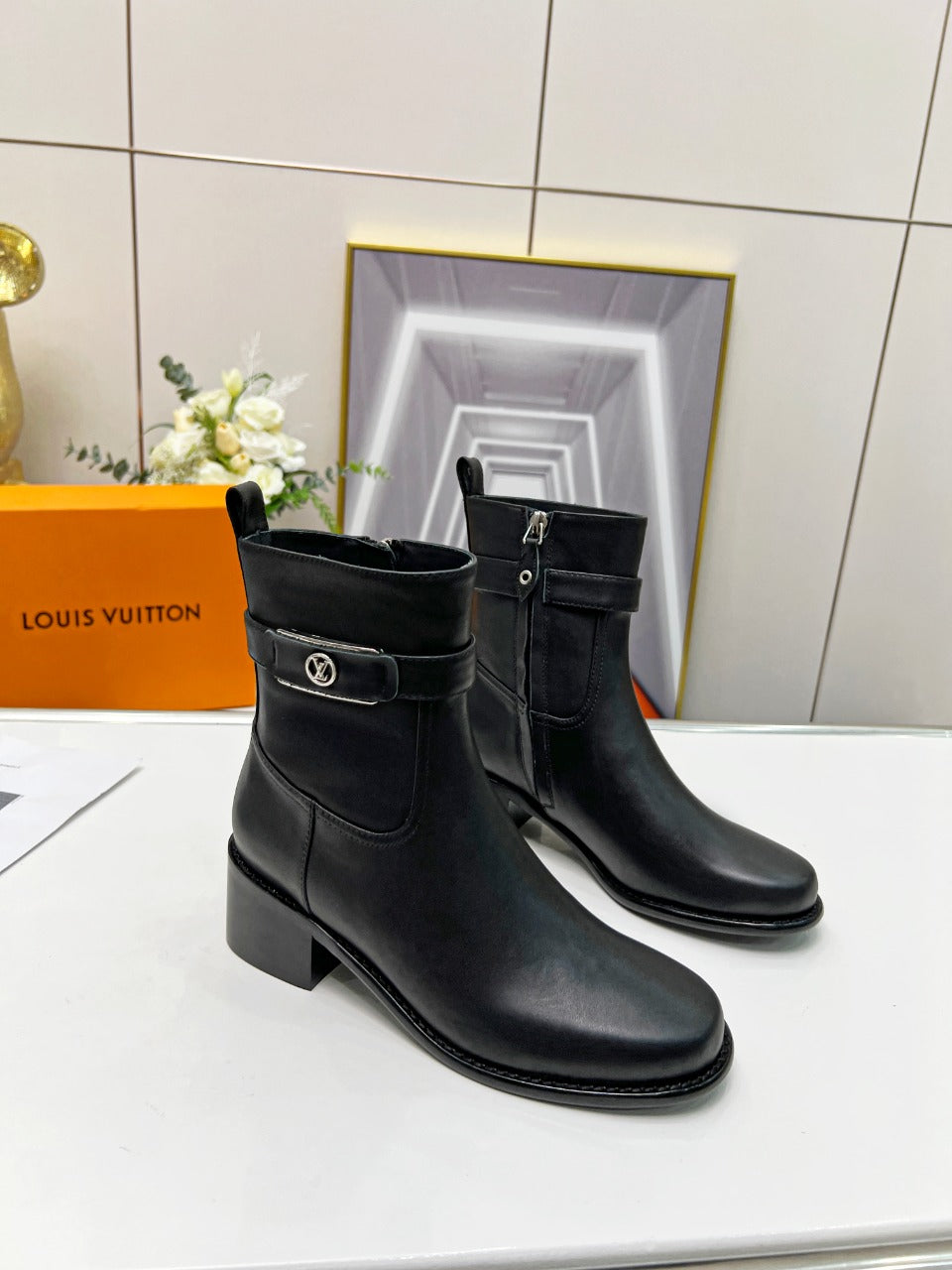 Luxury Shoes - LU-V - 584