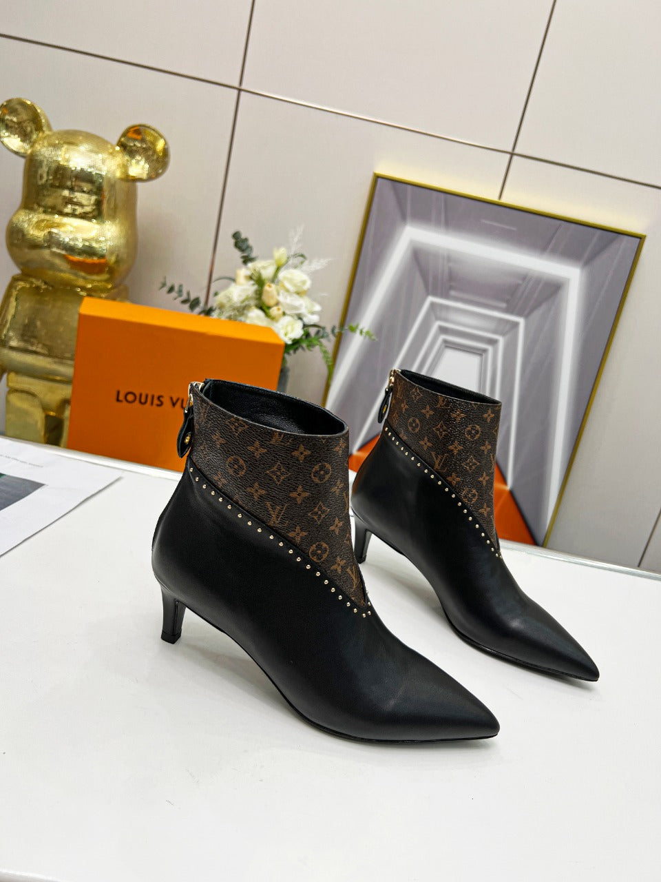 Luxury Shoes - LU-V - 520