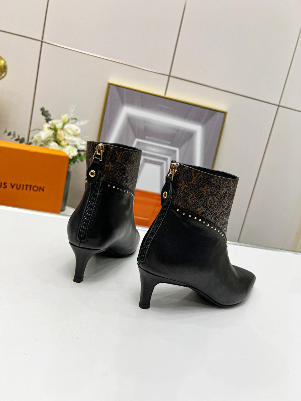 Luxury Shoes - LU-V - 520