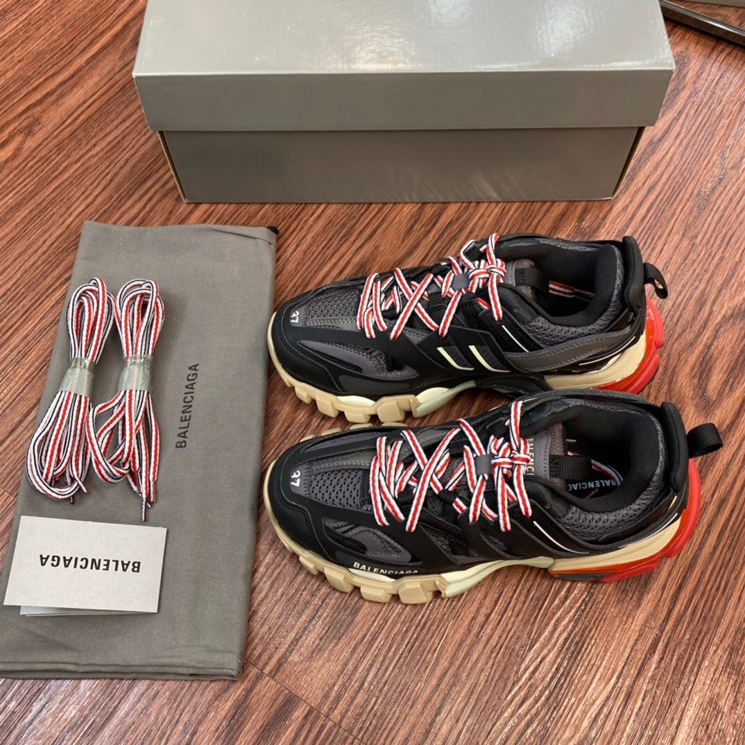 BL - Bla Track Trainer Black Red