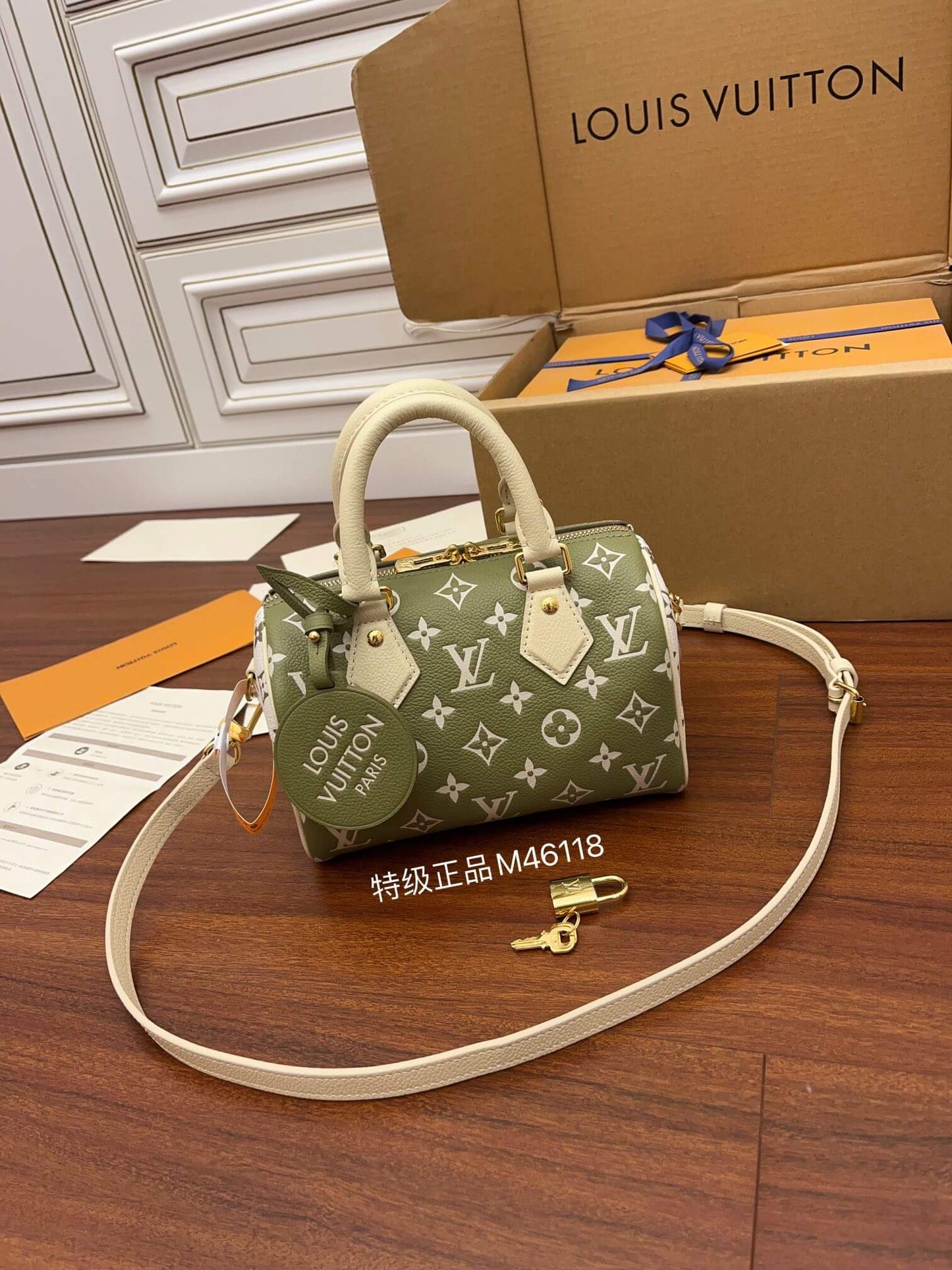 M46188 Speedy Bandouliere 20 Bag Green