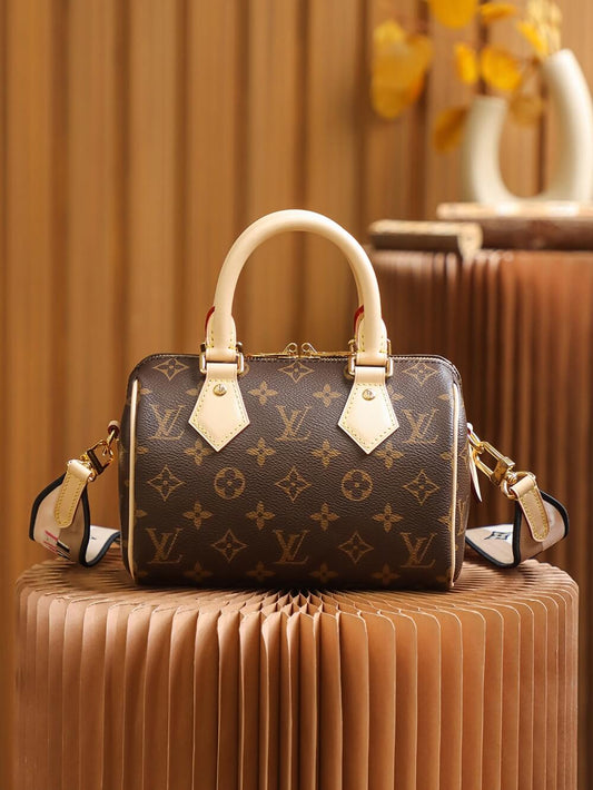 M45957 Speedy Bandouliere 20 Bag monogram real leather trim