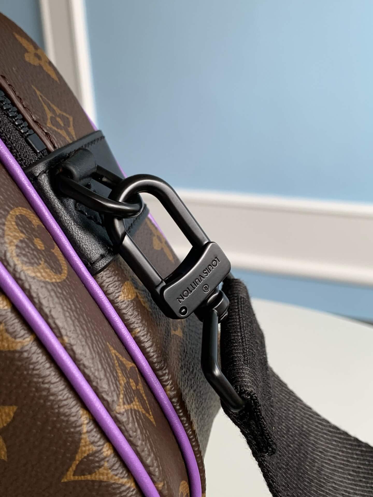 M46246 S LOCK MESSENGER Monogram Macassar purple man bag Sac Plat shoulder bag