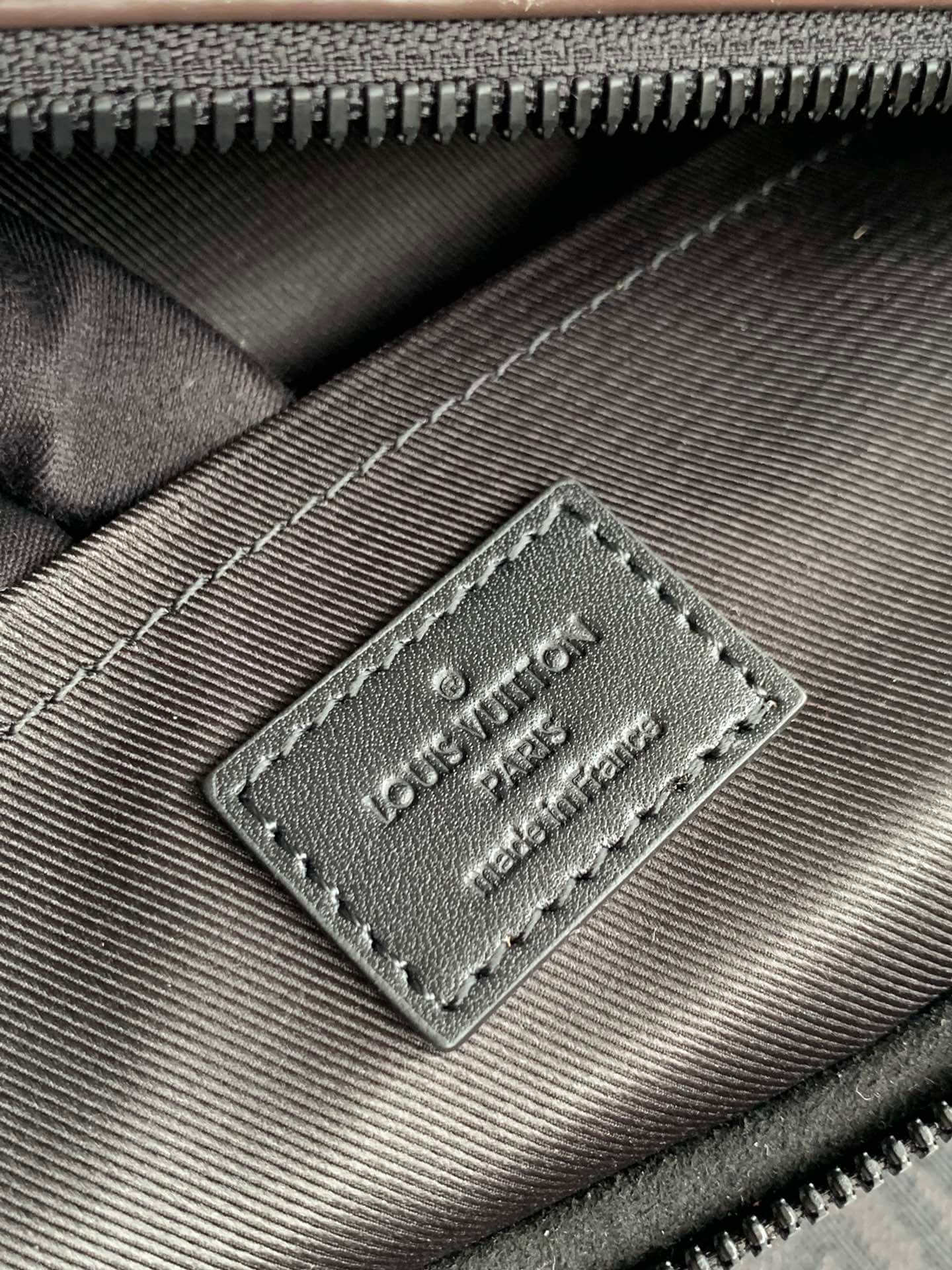 M46246 S LOCK MESSENGER Monogram Macassar purple man bag Sac Plat shoulder bag