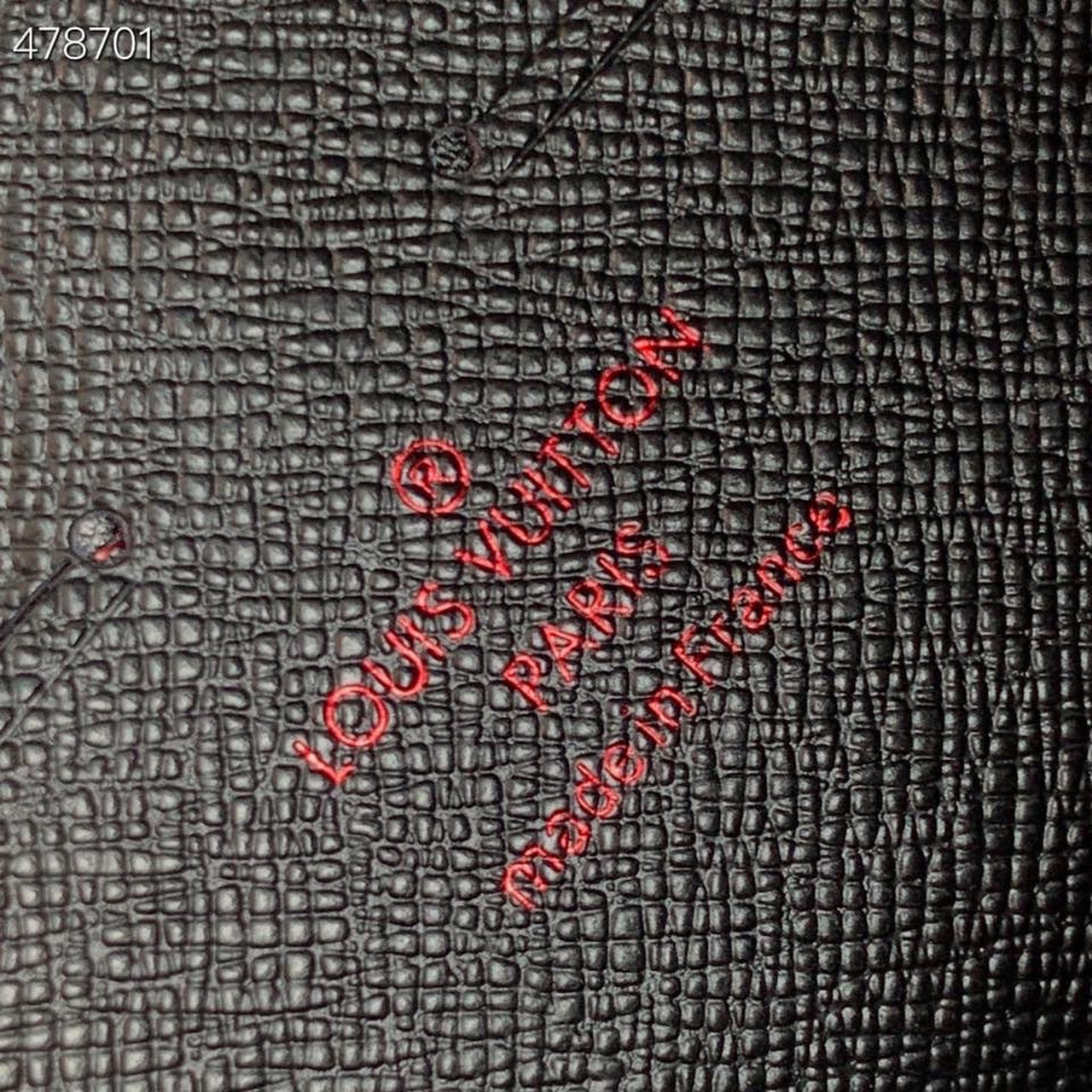 LV Pochette Voyage MM Monogram Canvas For Men, Bags, Travel Bags 10.2in/26cm LV M80792