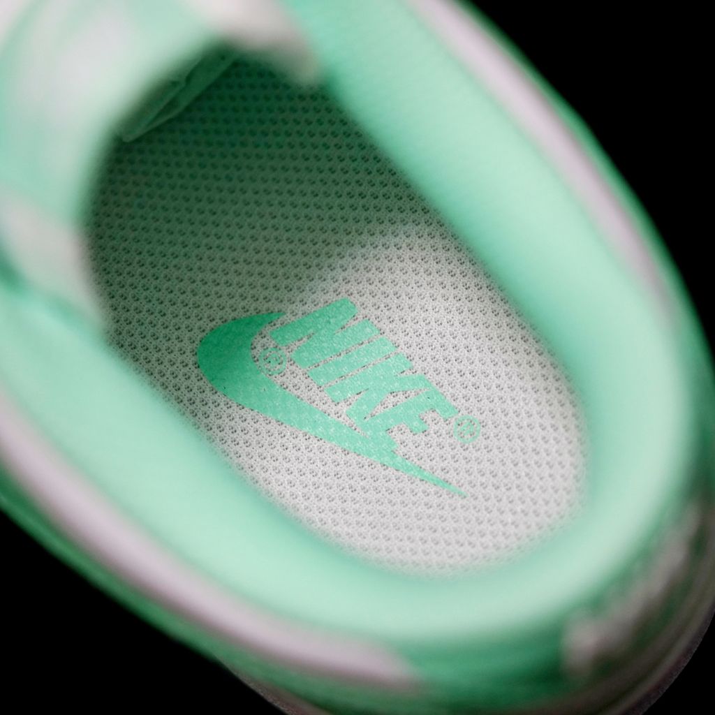 BL - Tiffany white green