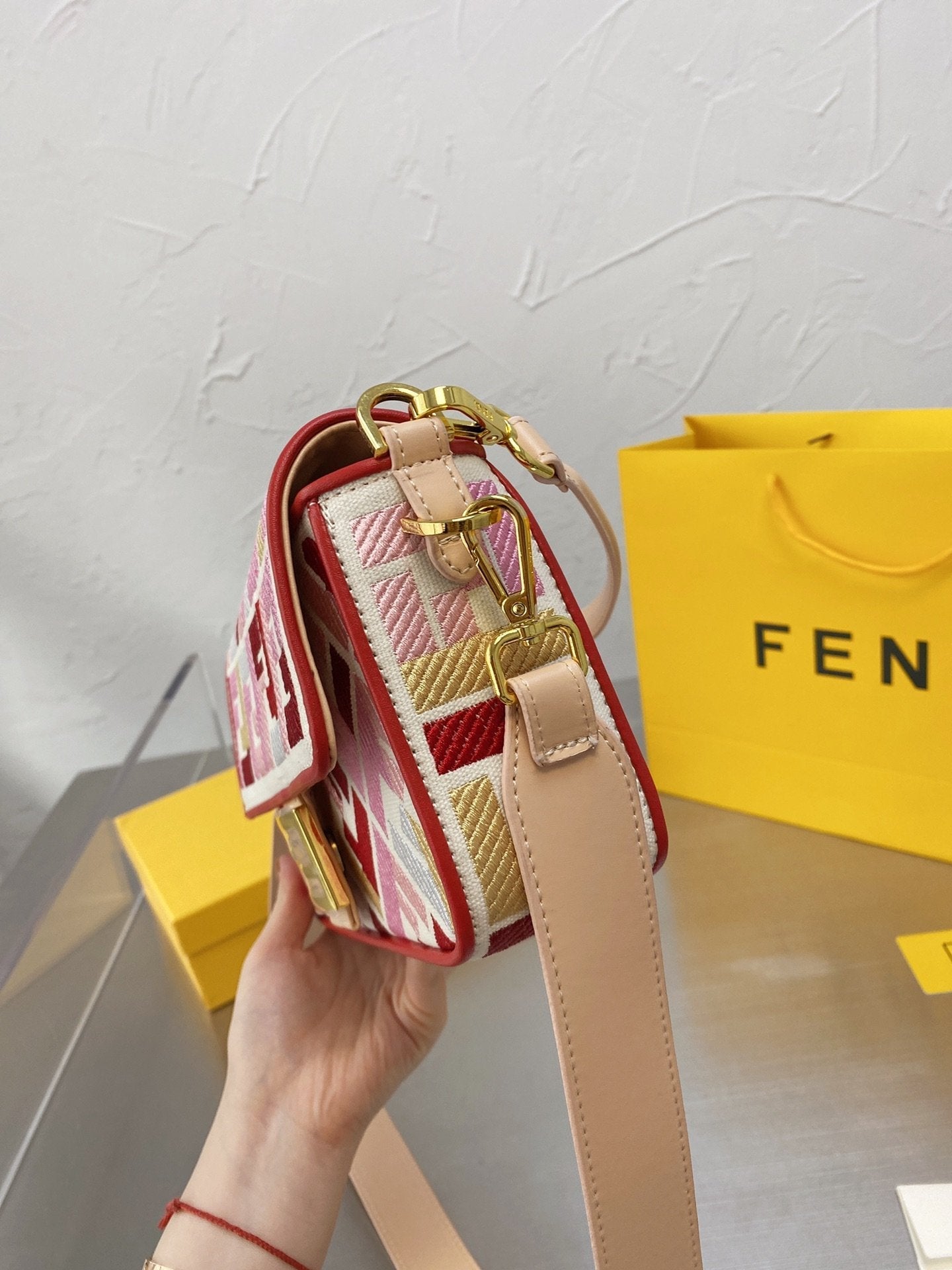 BL - High Quality Bags FEI 119