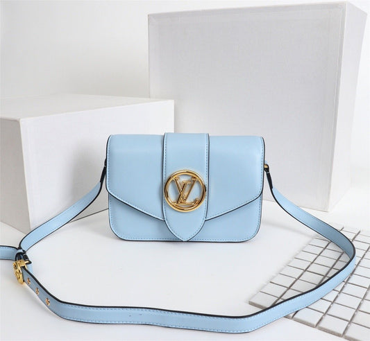 BL - High Quality Bags LUV 443
