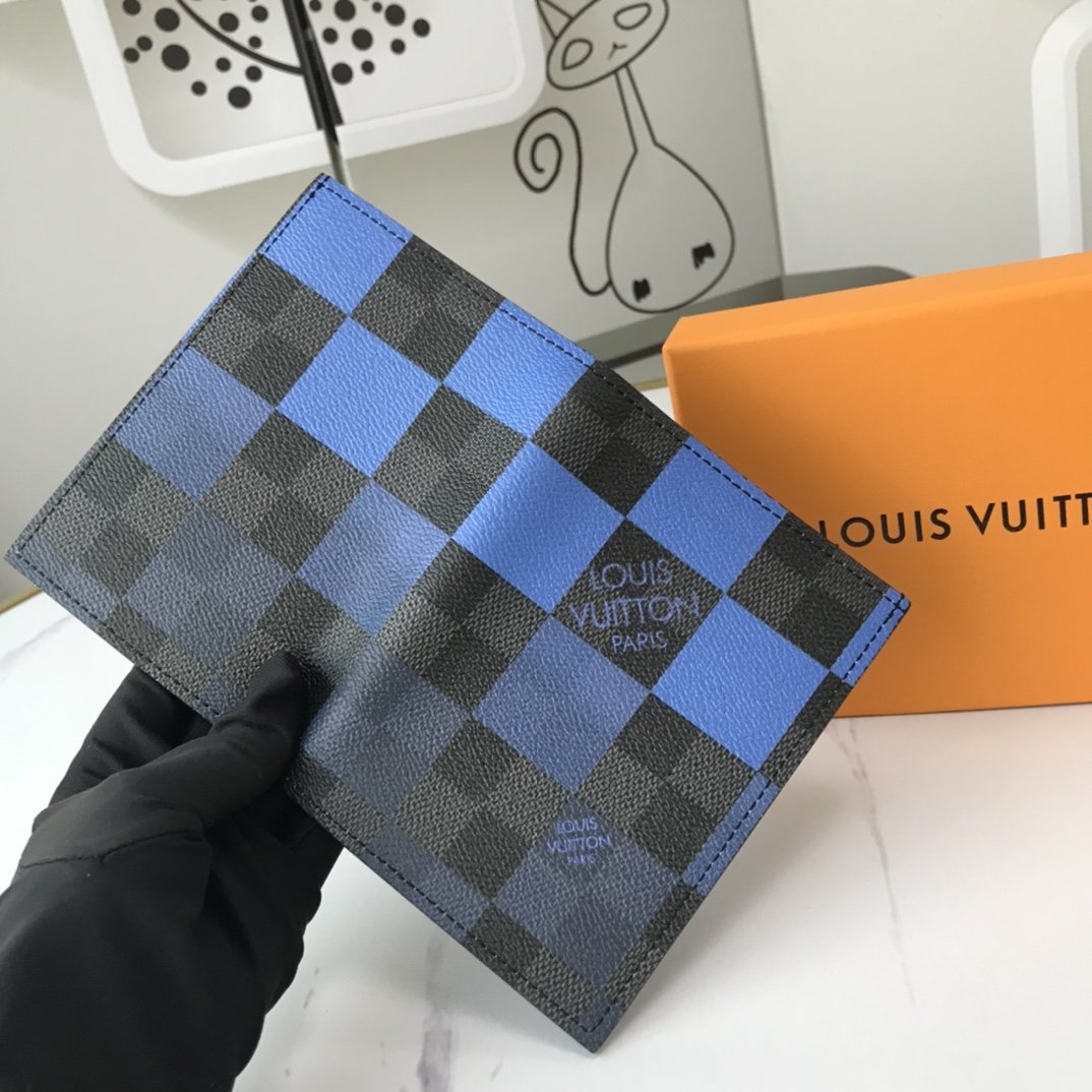 BL - High Quality Wallet LUV 049