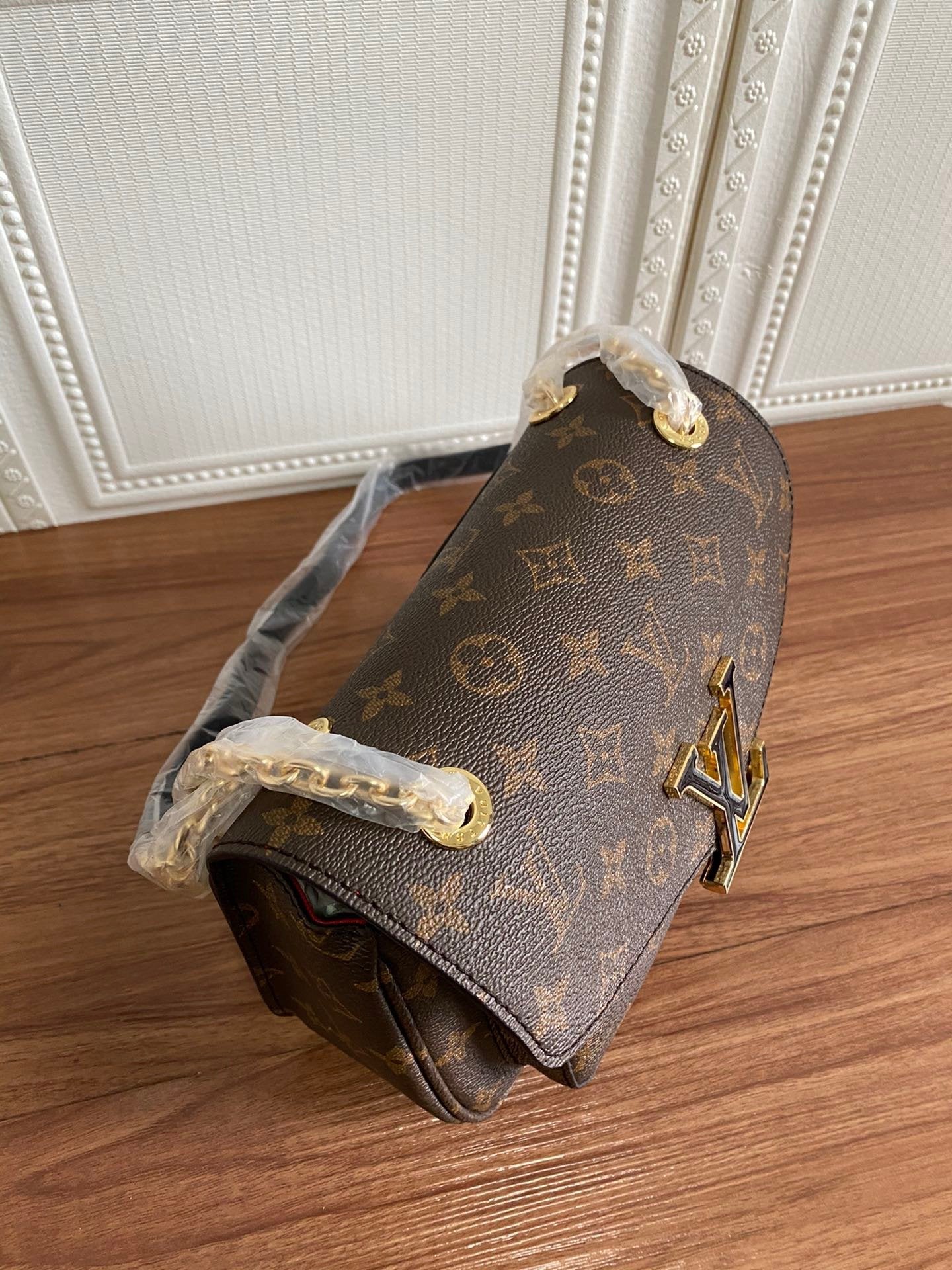 BL - High Quality Bags LUV 022