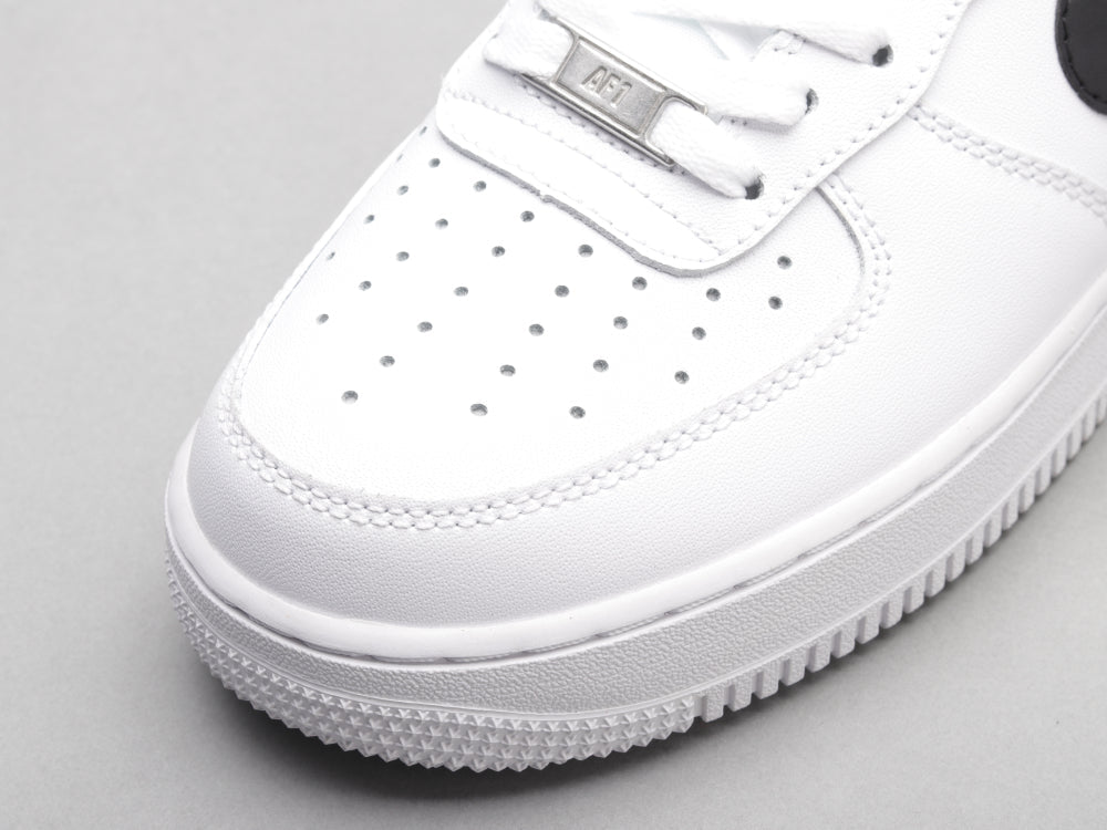 BL - AF1 White and black low gang