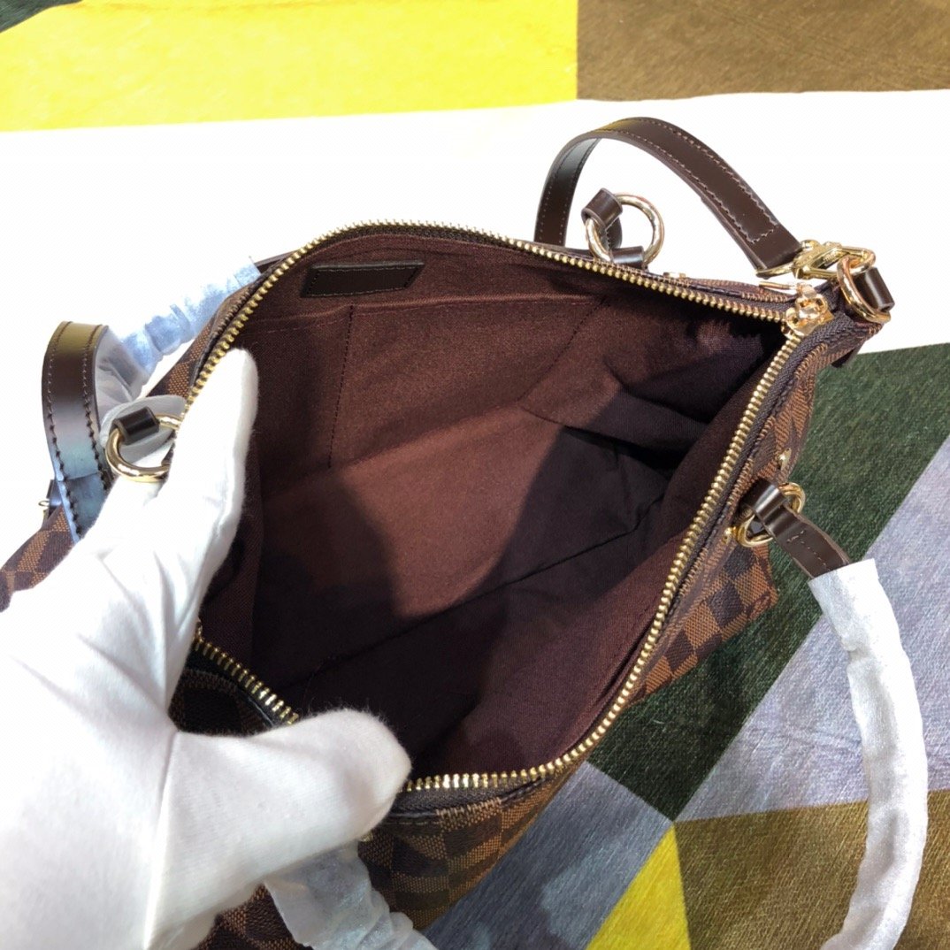BL - High Quality Bags LUV 247