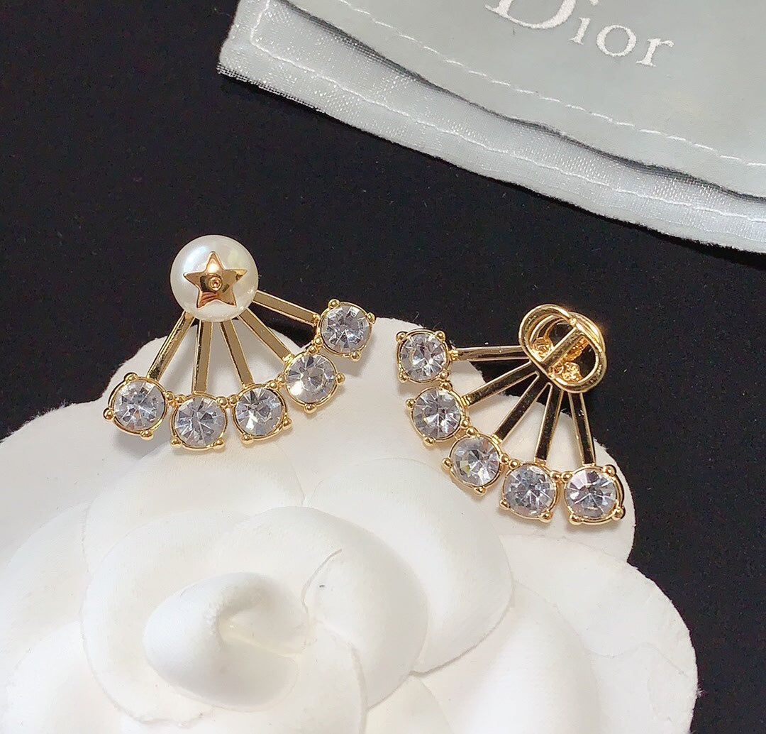 High Quality Earring Dir 040