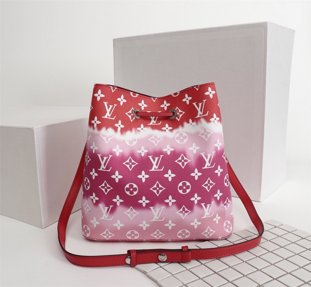 BL - High Quality Bags LUV 179