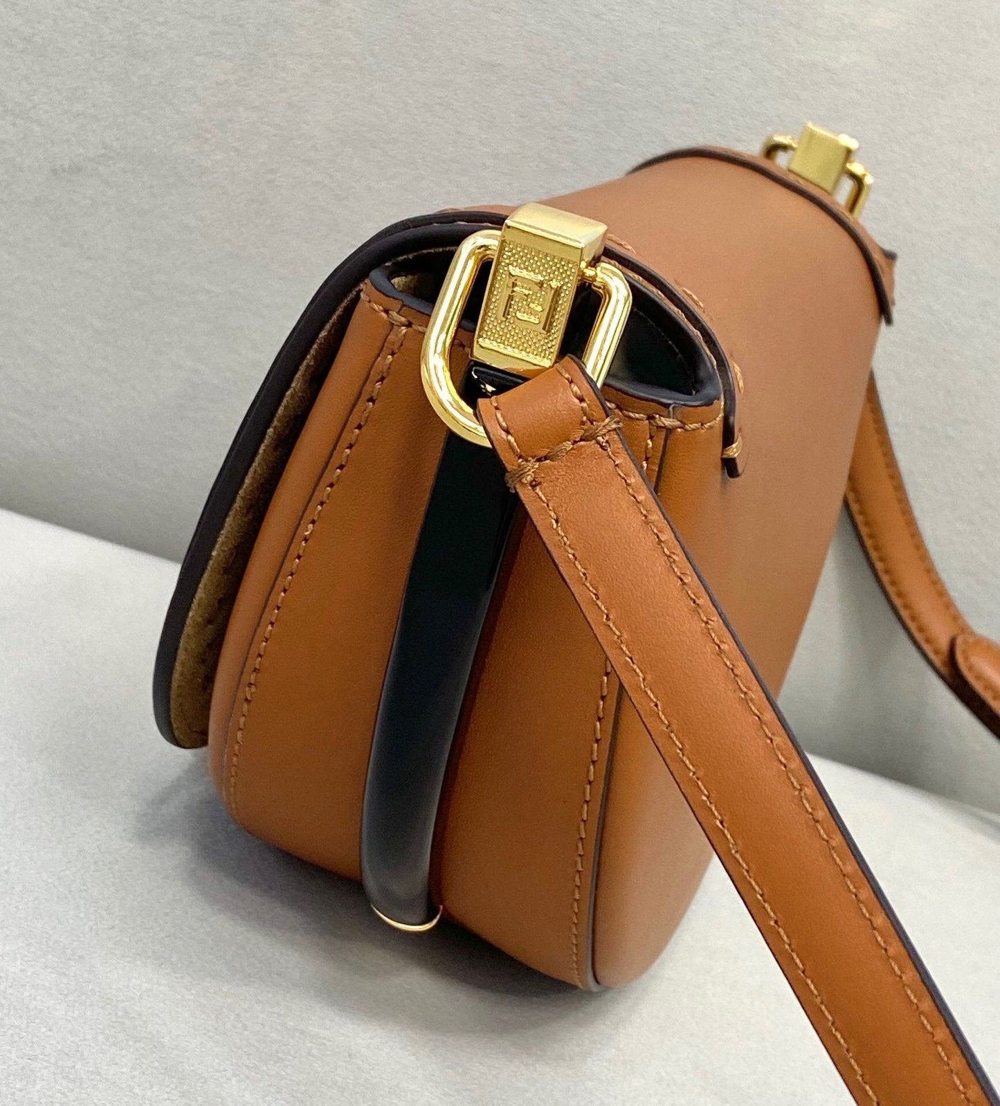 BL - High Quality Bags FEI 057