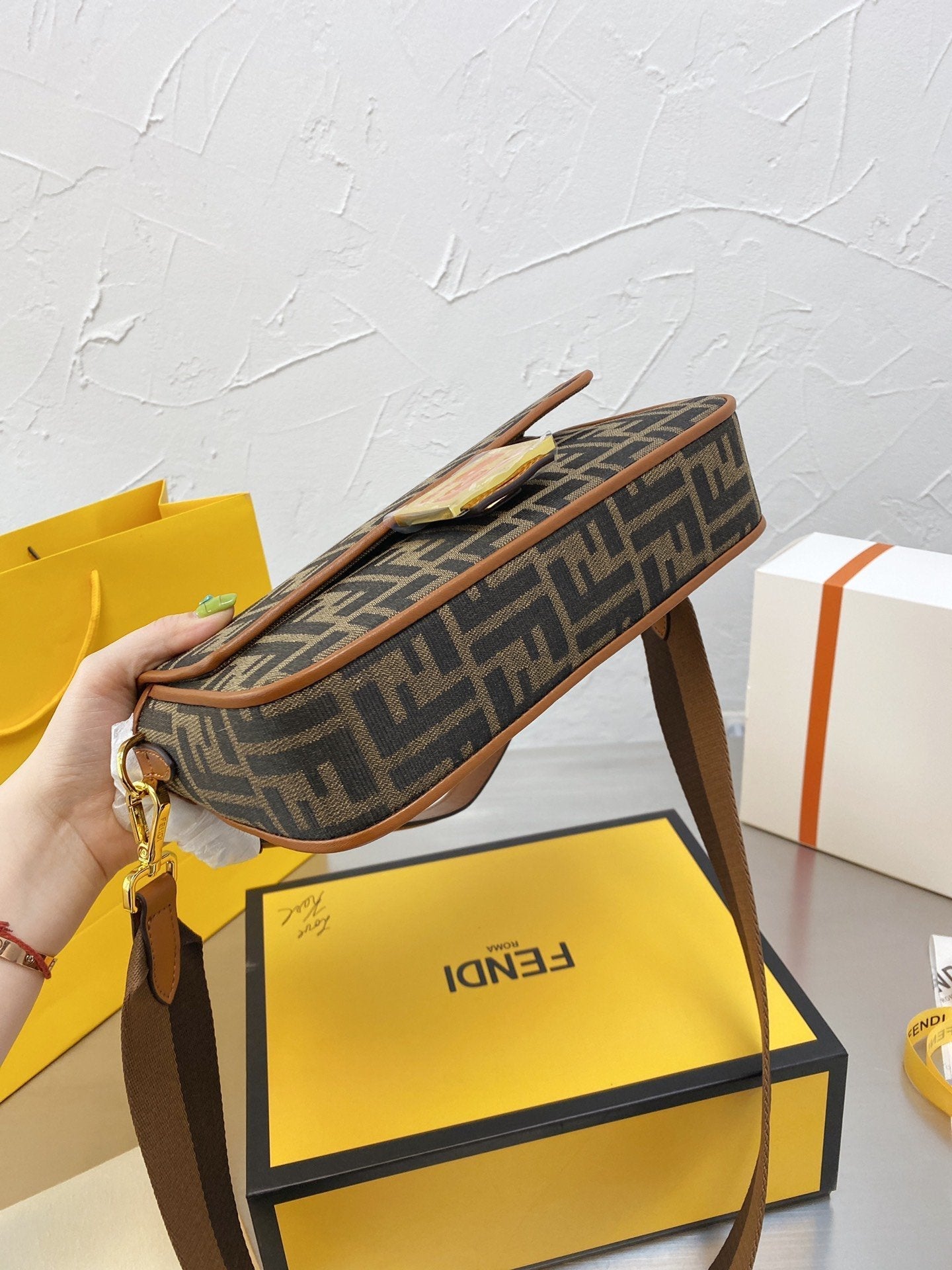 BL - High Quality Bags FEI 136