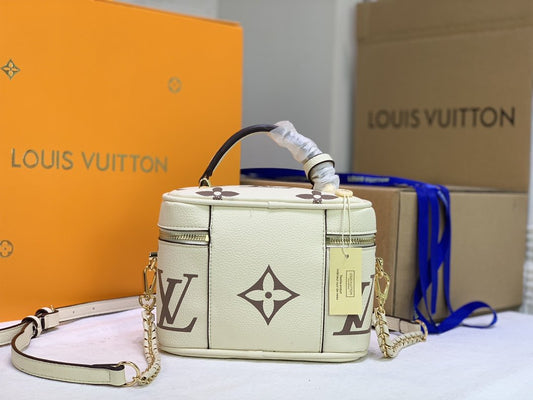 BL - High Quality Bags LUV 097