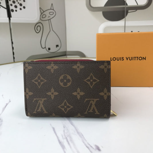 BL - High Quality Wallet LUV 040