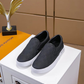 BL - High Quality Luv Sneaker 056