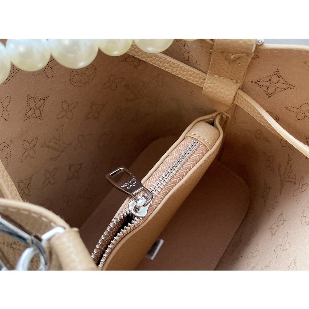 BL - High Quality Bags LUV 069