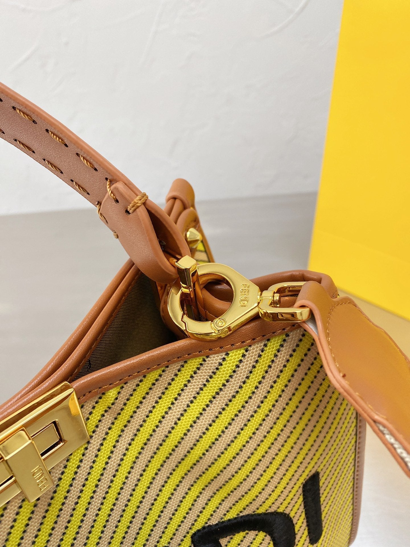 BL - High Quality Bags FEI 106