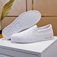 BL - High Quality Luv Sneaker 057