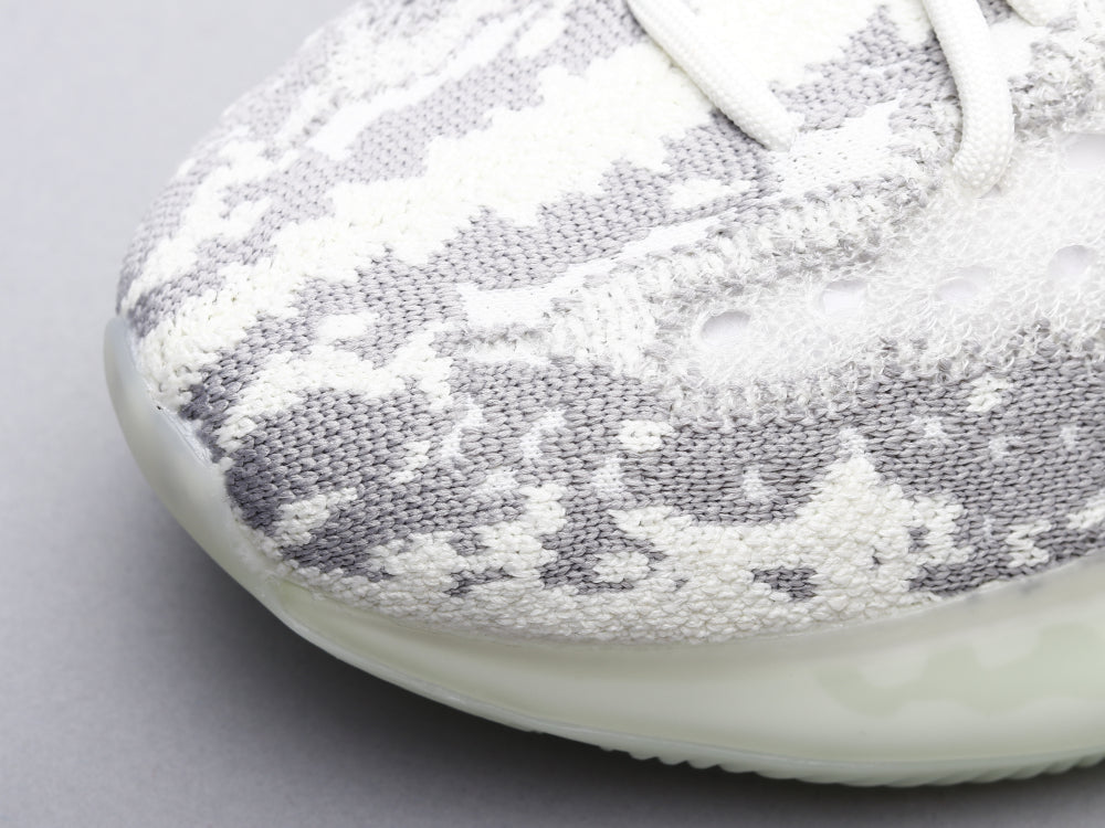 BL - Yzy 380 Alien Sneaker