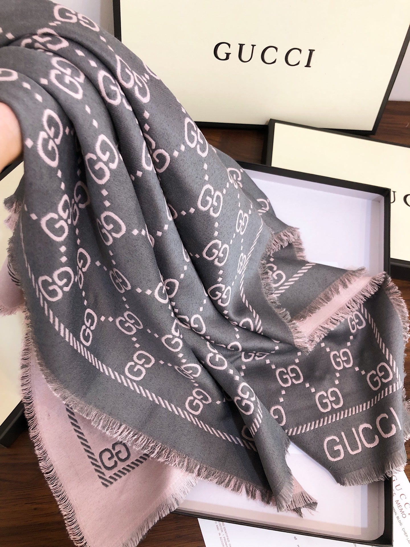 BL - High Quality GCI Scarf 028