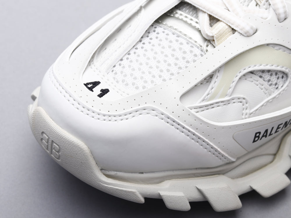 BL - Bla Track LED White Sneaker