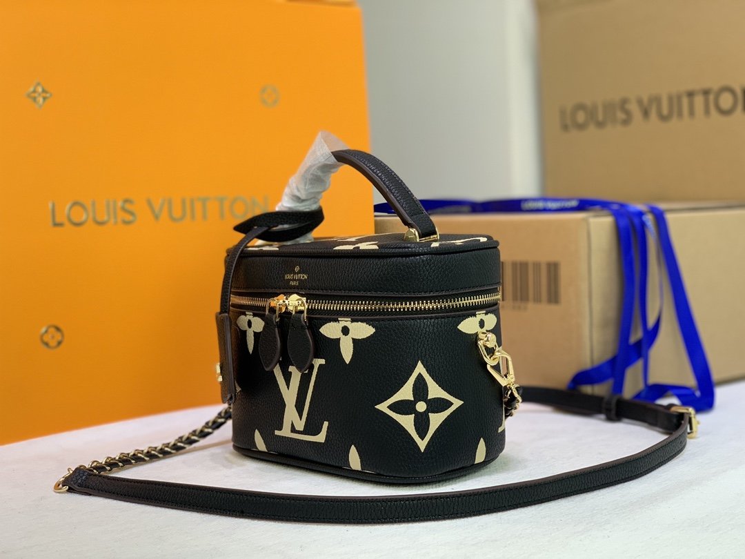 BL - High Quality Bags LUV 097