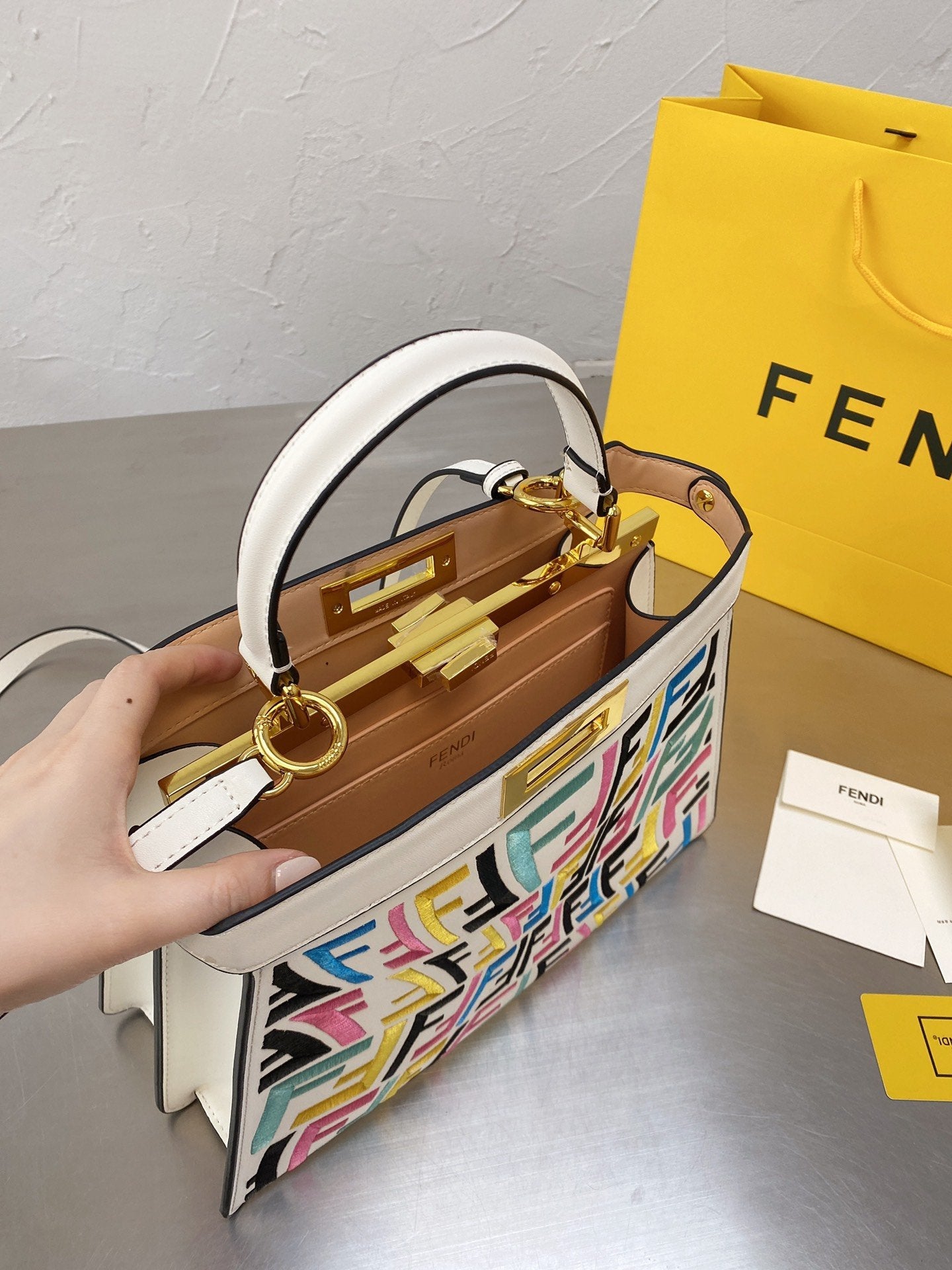 BL - High Quality Bags FEI 107