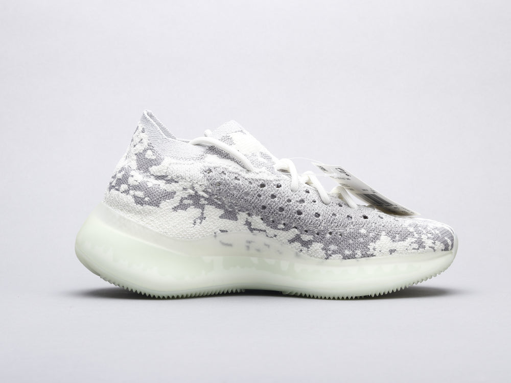 BL - Yzy 380 Alien Sneaker