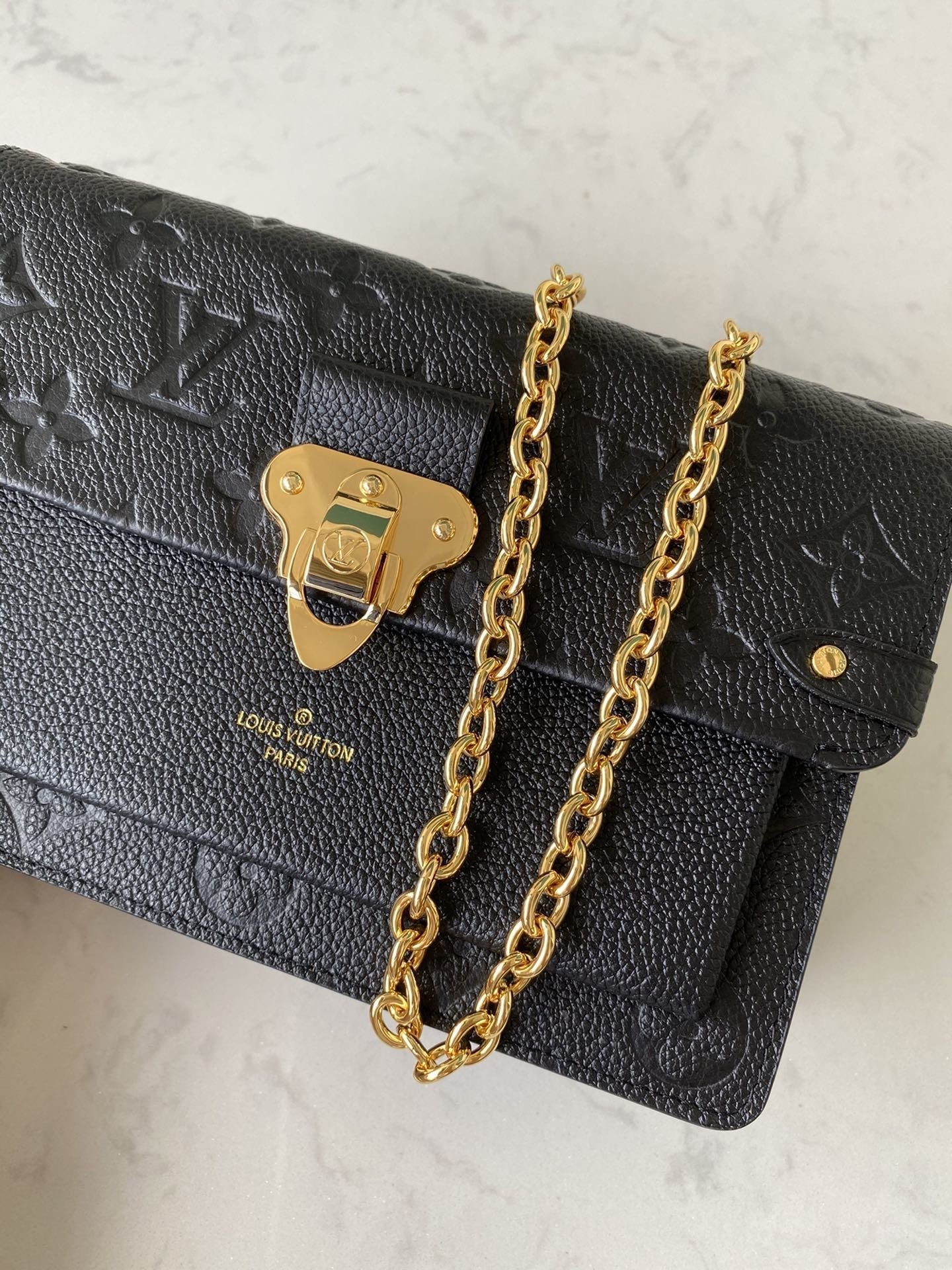 BL - High Quality Wallet LUV 088