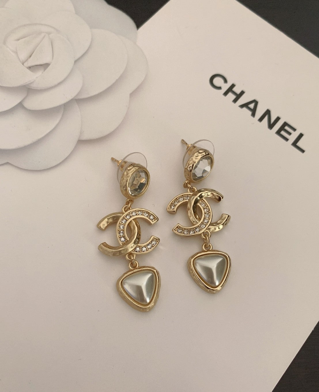 BL - High Quality Earring CHL 033