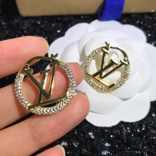 High Quality Earring LUV 008