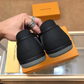 BL - High Quality Luv Sneaker 044