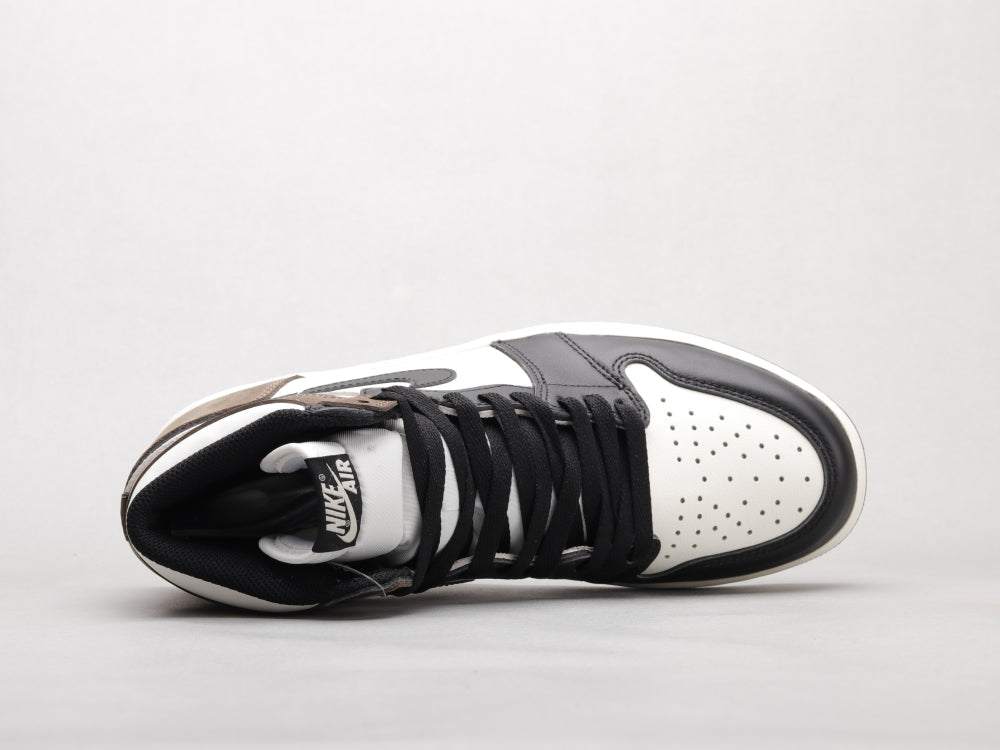BL - AJ1 Small Barb Black BLcha