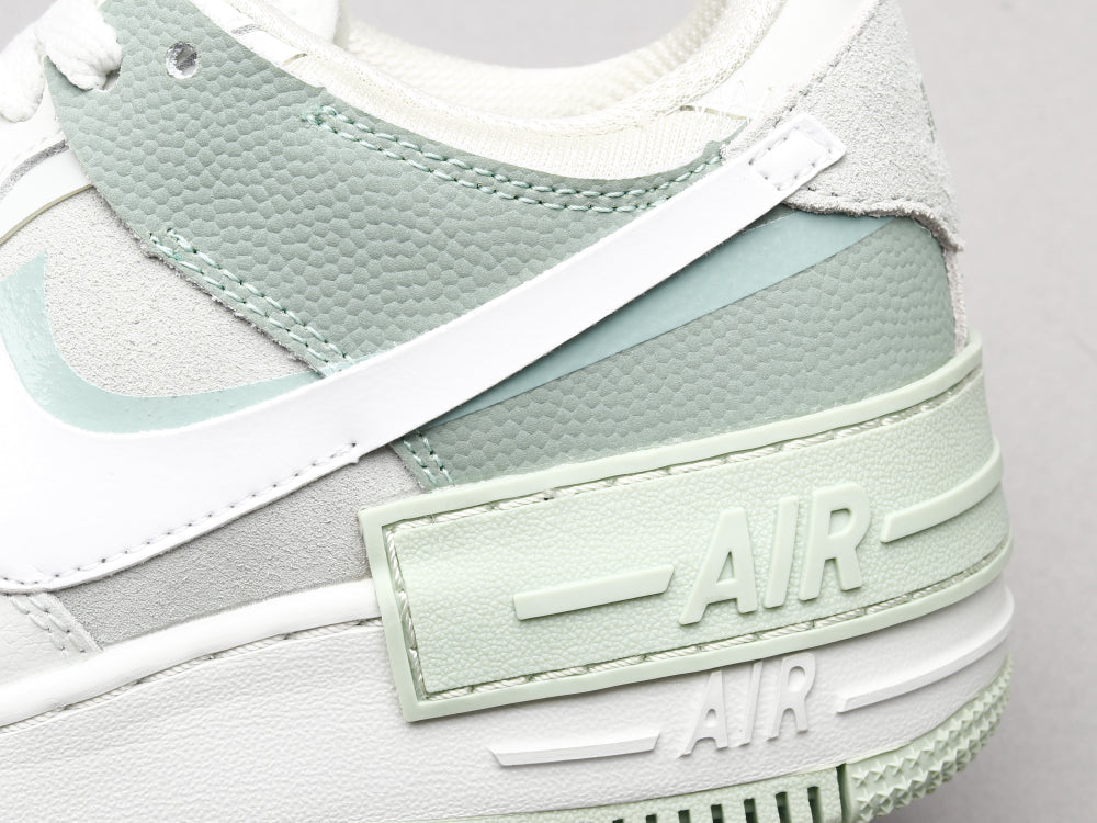 BL - AF1 Shadow deconstruction